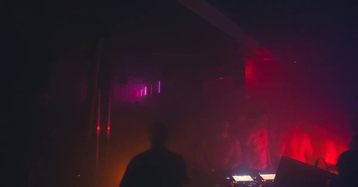 Vault Sessions x SK_eleven