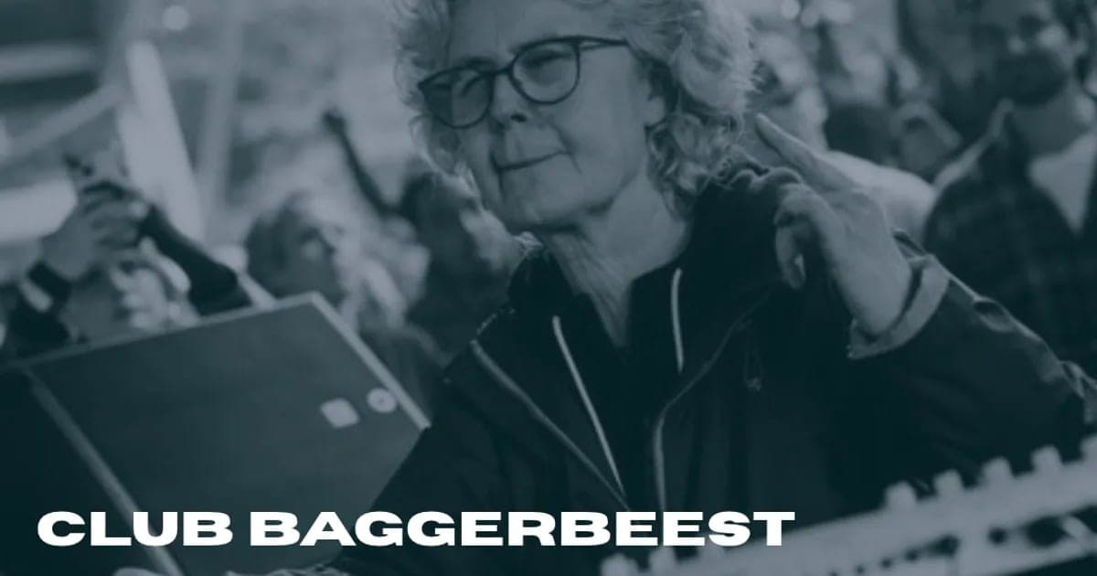 Club Baggerbeest Presents: The Tunegirl (Live)