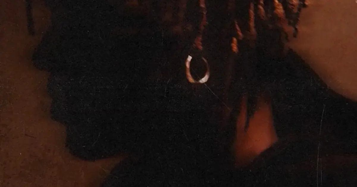 BUSI WAKA NANGA DANSI [MARRØN ALL NIGHT]
