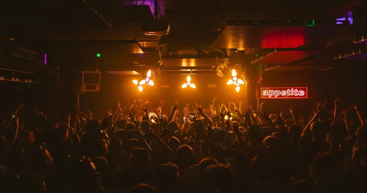 Omar+ all day long x Overbruggen
