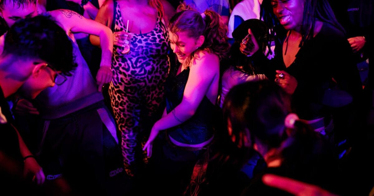 Digging Deep into House at Paradiso