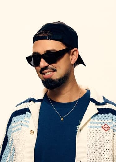 Sonny Fodera & Roger Sanchez — Vibing Sky at SantAnna Mykonos